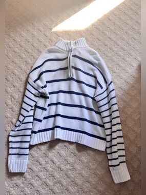 Splendid White & Navy Striped Half-Zip Sweater - Classic Cozy Style